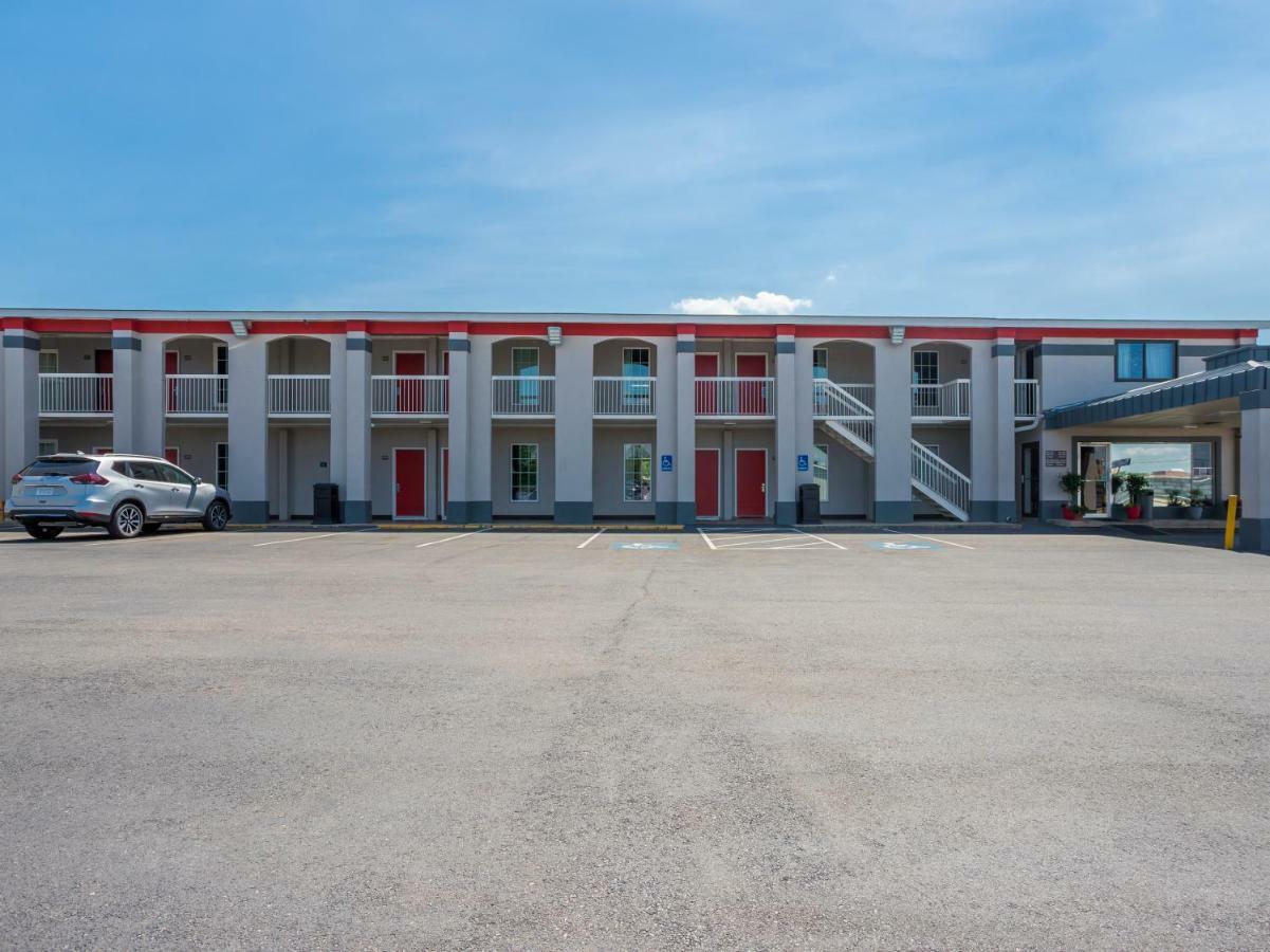 Oyo Hotel Augusta Downtown Dış mekan fotoğraf